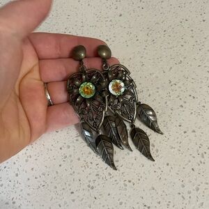 Elegant Leaf Dangle Earrings